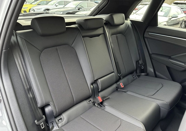 Audi Q3 cena 258800 przebieg: 5, rok produkcji 2024 z Skaryszew małe 352